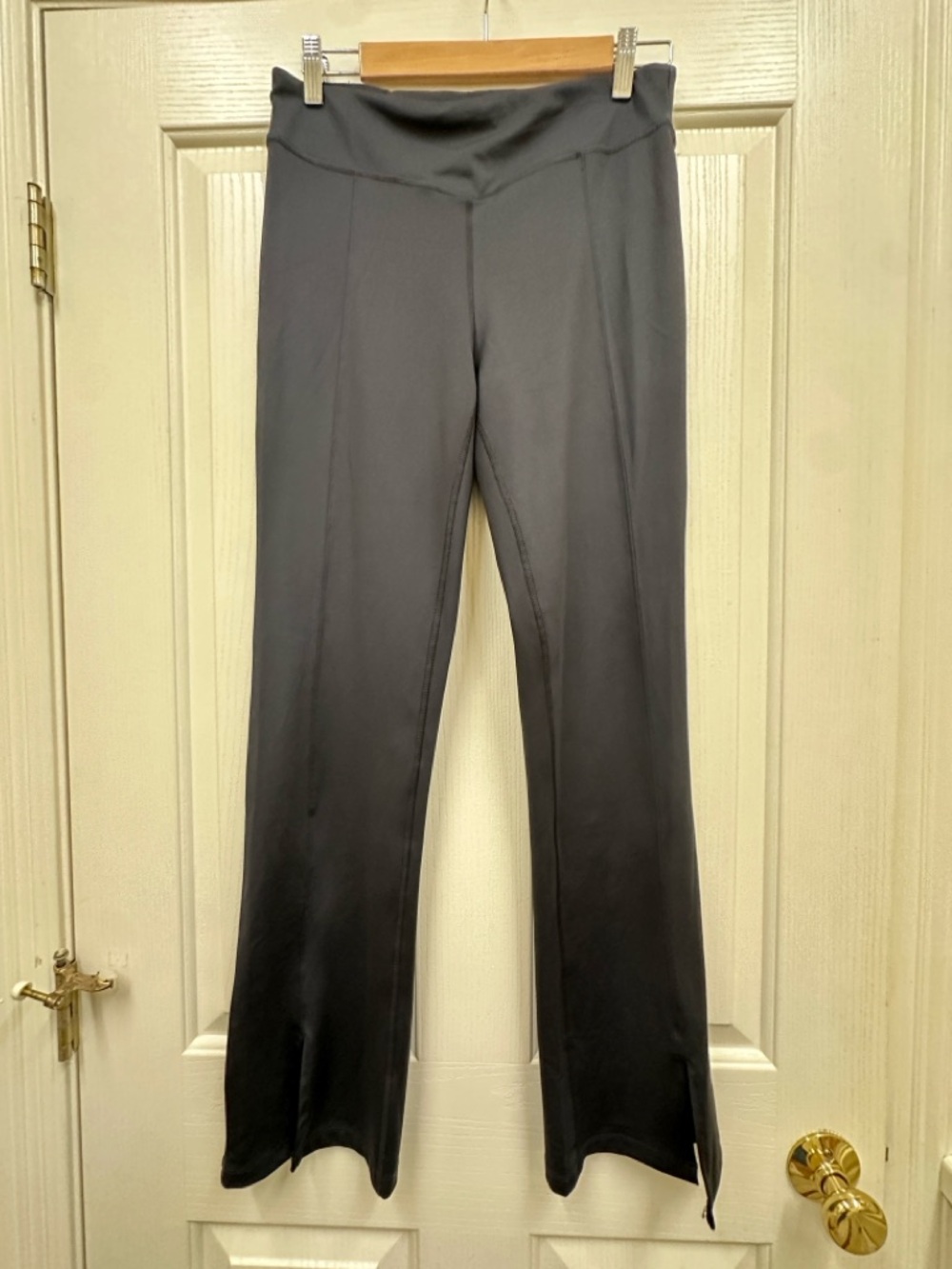 Nanette Lepore black flare leg yoga pants size large